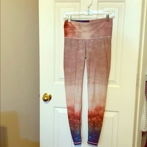 Women’s yoga leggings